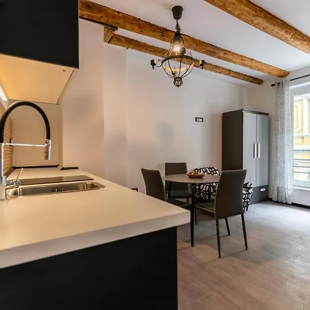 Apartment Black & White Rijeka